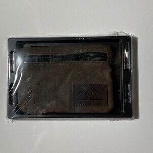 Diodrio Olive Waxed Canvas Belt Zipper Bag For Everyday Carry (EDC)